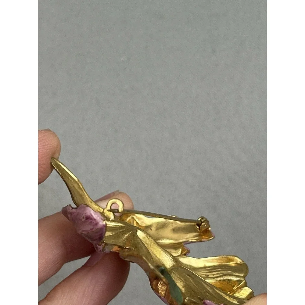 Vintage‎ Orchid Brooch Purple Gold-Tone 1950s Flower Pin Corsage Brooch Painted